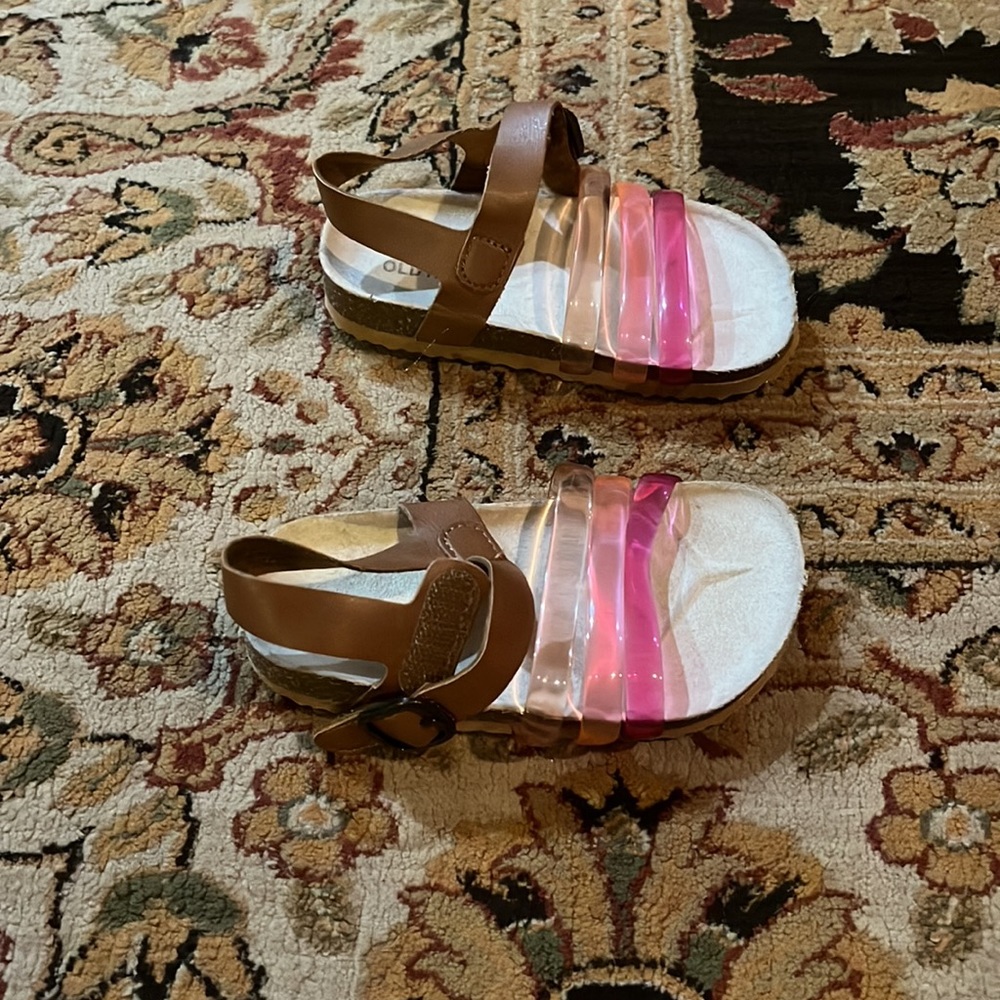 Sandals - Picture 3 of 3